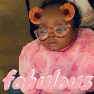 Meet your Posher, Latoya